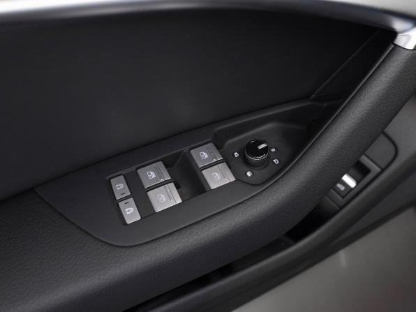 Audi A6 V (C8) Рестайлинг с пробегом 2025 года, цена 6 700 000 рублей, 35 км, седан, Автокод Объявления