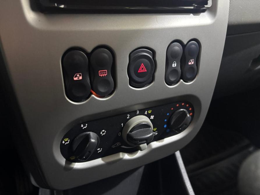 Renault Sandero I Альметьевск  - изображение 17