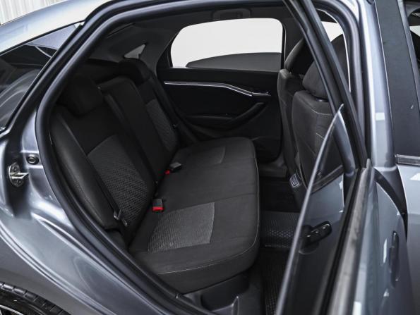 Lada (ВАЗ) Vesta I с пробегом 2020 года, цена 1 330 000 рублей, 104152 км, седан, Автокод Объявления