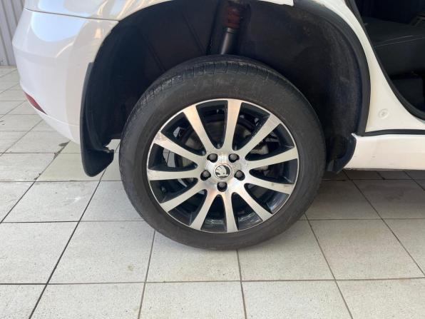 Skoda Yeti I Рестайлинг с пробегом 2014 года, цена 990 000 рублей, 205000 км, внедорожник, Автокод Объявления