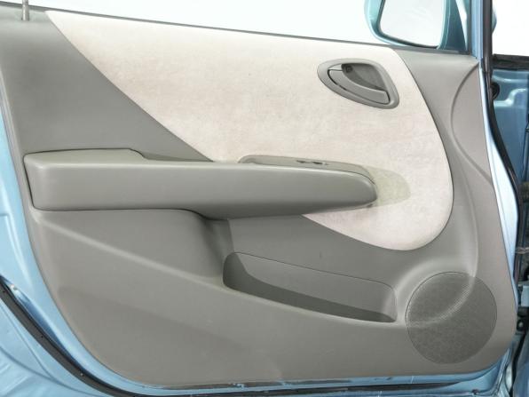 Honda Fit I с пробегом 2005 года, цена 470 000 рублей, 245690 км, хэтчбек, Автокод Объявления