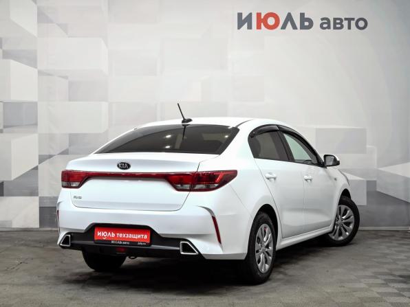 Kia Rio IV Рестайлинг с пробегом 2020 года, цена 1 300 000 рублей, 136030 км, седан, Автокод Объявления