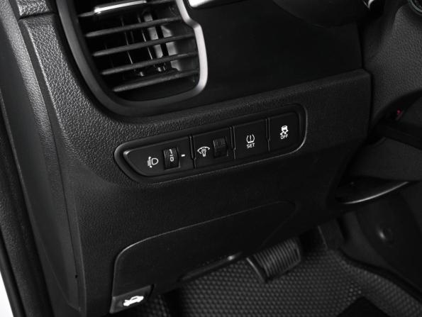 Kia Rio IV с пробегом 2020 года, цена 1 659 000 рублей, 96062 км, хэтчбек, Автокод Объявления