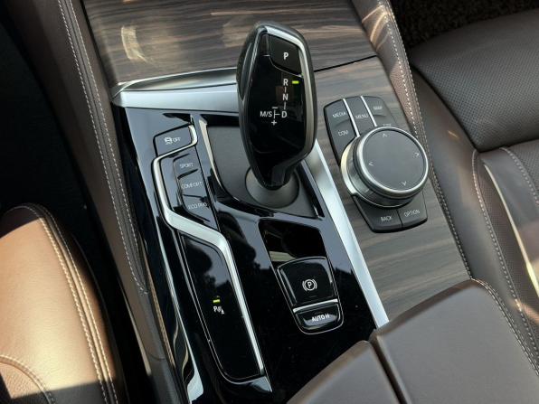 BMW 5 серии VII (G30/G31/G38) Рестайлинг с пробегом 2020 года, цена 4 950 000 рублей, 103835 км, седан, Автокод Объявления