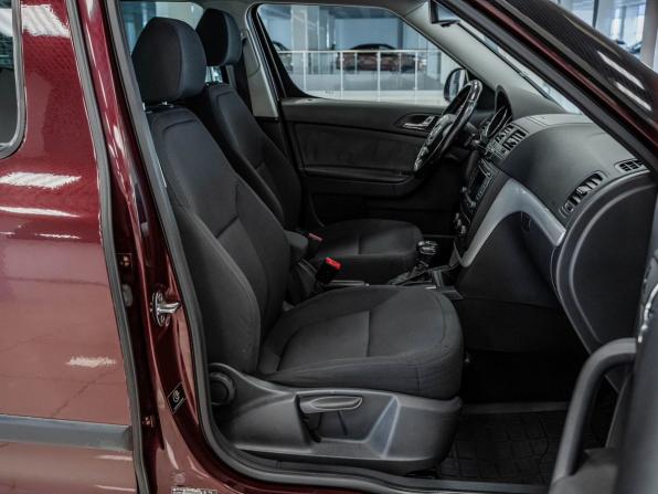 Skoda Yeti I с пробегом 2012 года, цена 744 000 рублей, 153549 км, внедорожник, Автокод Объявления