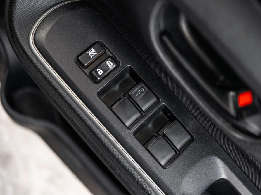 Toyota Aqua I Рестайлинг 2 Иркутск  - изображение 17