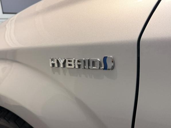 Toyota Corolla XI (E160 E170) Рестайлинг 2 с пробегом 2019 года, цена 1 495 000 рублей, 156441 км, универсал, Автокод Объявления