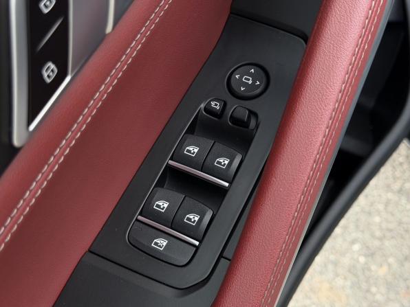 BMW X6 III (G06) Рестайлинг с пробегом 2023 года, цена 10 500 000 рублей, 53830 км, внедорожник, Автокод Объявления