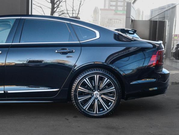 Volvo S90 II Рестайлинг с пробегом 2021 года, цена 3 750 000 рублей, 79436 км, седан, Автокод Объявления