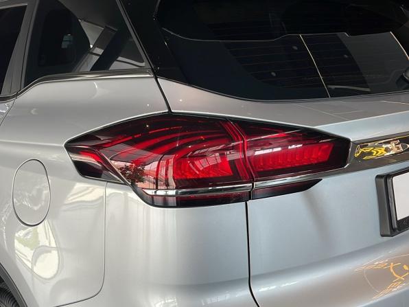 Geely Atlas Pro с пробегом 2024 года, цена 2 440 000 рублей, 28170 км, внедорожник, Автокод Объявления