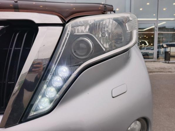 Toyota Land Cruiser Prado 150 Series Рестайлинг 1 с пробегом 2014 года, цена 3 055 000 рублей, 193000 км, внедорожник, Автокод Объявления