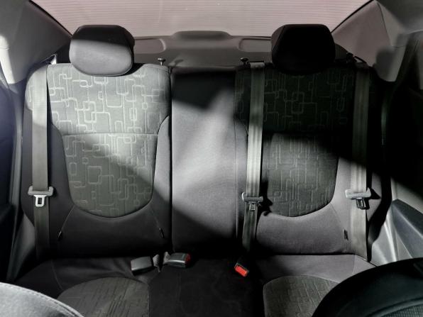 Kia Rio III Рестайлинг с пробегом 2015 года, цена 929 000 рублей, 243956 км, седан, Автокод Объявления