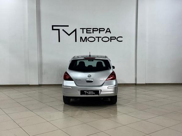 Nissan Tiida I с пробегом 2007 года, цена 400 000 рублей, 301000 км, хэтчбек, Автокод Объявления