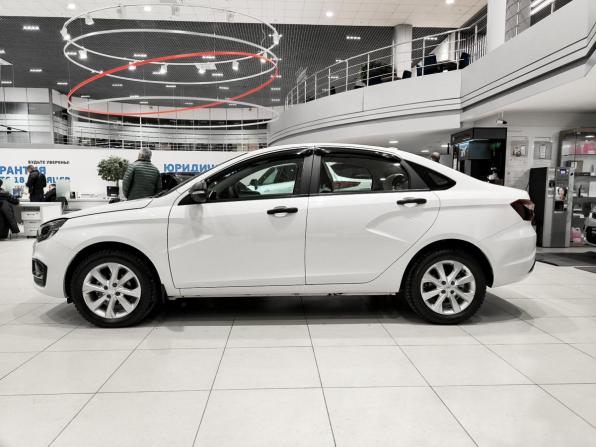 Lada (ВАЗ) Vesta I Рестайлинг (NG) с пробегом 2023 года, цена 1 090 000 рублей, 37000 км, седан, Автокод Объявления