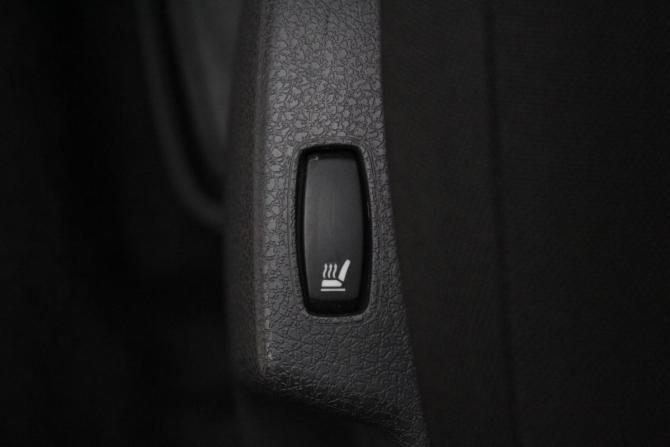 Renault Logan II Рестайлинг с пробегом 2019 года, цена 1 150 000 рублей, 83610 км, седан, Автокод Объявления