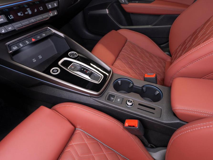 Audi A3 IV (8Y) Рестайлинг Москва  - изображение 17
