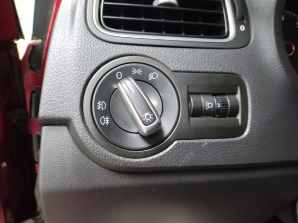 Volkswagen Polo V с пробегом 2011 года, цена 599 000 рублей, 243030 км, седан, Автокод Объявления