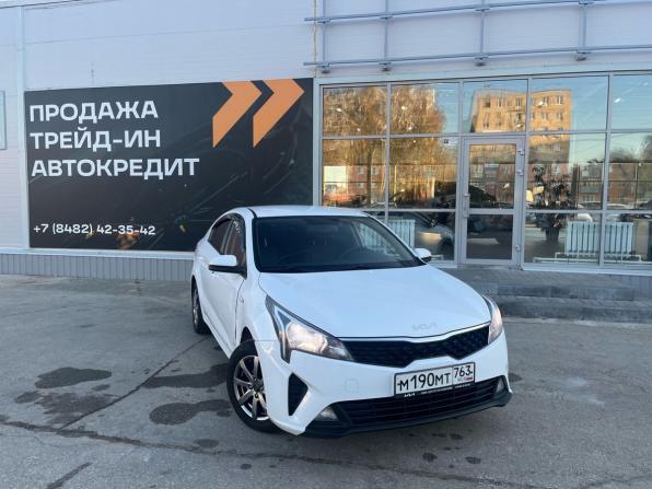 Kia Rio IV Рестайлинг с пробегом 2021 года, цена 1 070 000 рублей, 281000 км, седан, Автокод Объявления