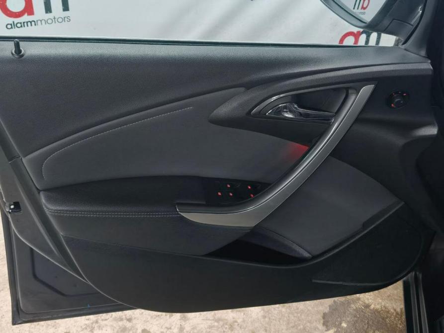 Opel Astra J Рестайлинг Санкт-Петербург  - изображение 18