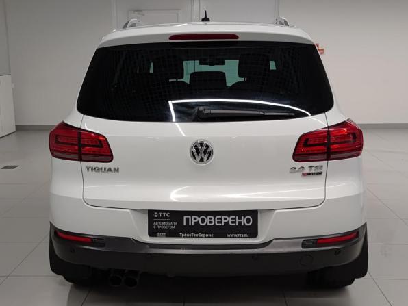 Volkswagen Tiguan I Рестайлинг с пробегом 2016 года, цена 1 937 000 рублей, 153489 км, внедорожник, Автокод Объявления