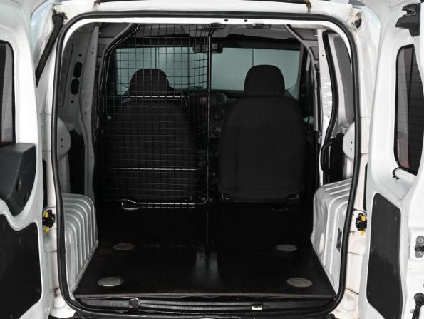 Fiat Fiorino III с пробегом 2016 года, цена 749 000 рублей, 196971 км, фургон, Автокод Объявления