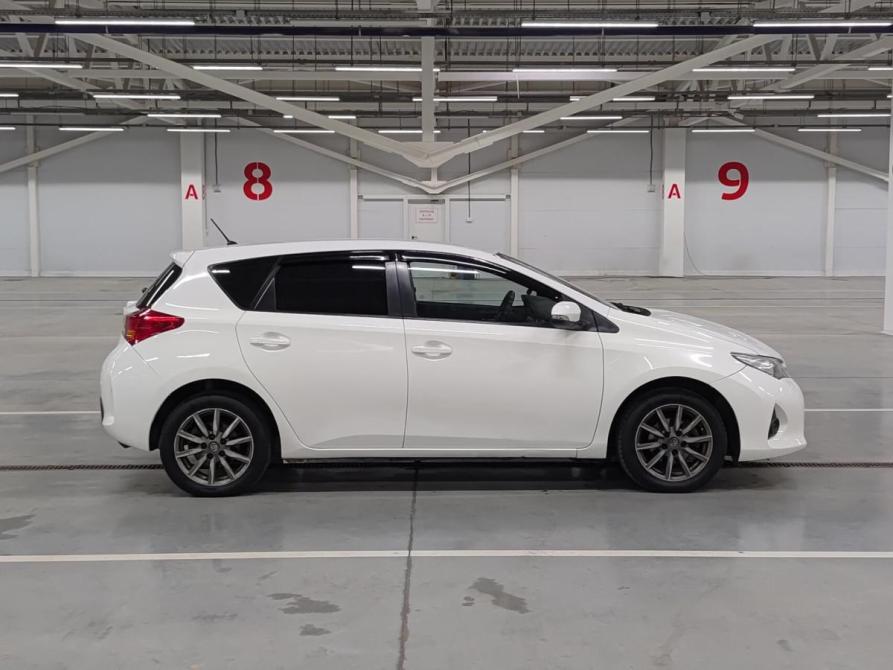 Toyota Auris II Казань  - изображение 5