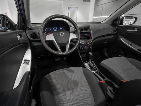 Hyundai Solaris I с пробегом 2013 года, цена 830 000 рублей, 104547 км, седан, Автокод Объявления