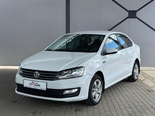 Volkswagen Polo V Рестайлинг с пробегом 2018 года, цена 1 100 000 рублей, 155000 км, седан, Автокод Объявления