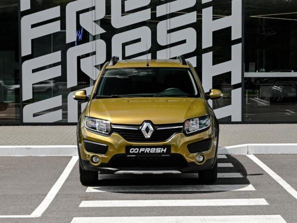 Renault Sandero II с пробегом 2015 года, цена 1 009 000 рублей, 62705 км, хэтчбек, Автокод Объявления