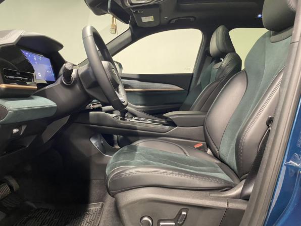 Geely Monjaro I с пробегом 2022 года, цена 2 785 000 рублей, 64474 км, внедорожник, Автокод Объявления
