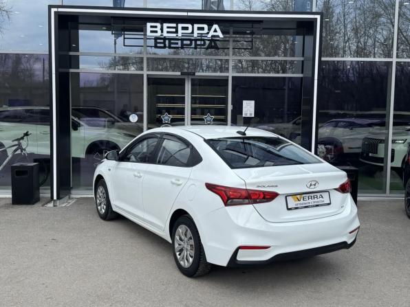 Hyundai Solaris II с пробегом 2018 года, цена 1 190 000 рублей, 129830 км, седан, Автокод Объявления