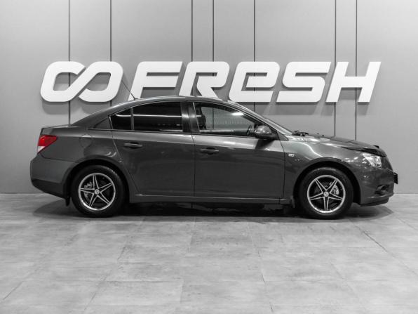 Chevrolet Cruze I с пробегом 2011 года, цена 680 000 рублей, 269068 км, седан, Автокод Объявления