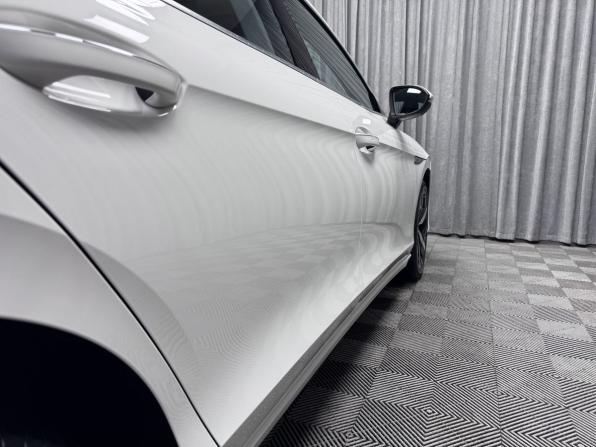 Volkswagen Lamando II с пробегом 2022 года, цена 2 850 000 рублей, 51744 км, лифтбек, Автокод Объявления