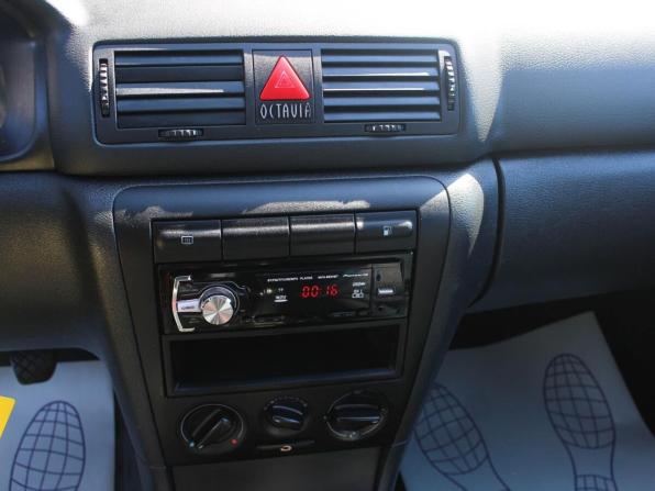 Skoda Octavia I (A4) Рестайлинг с пробегом 2007 года, цена 297 600 рублей, 284370 км, лифтбек, Автокод Объявления