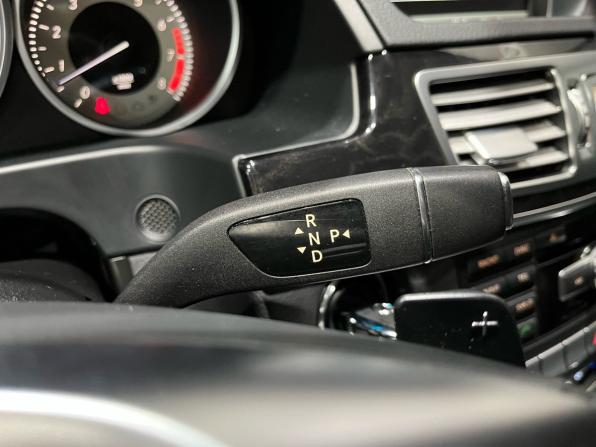 Mercedes-Benz E-Класс IV (W212 S212 C207) Рестайлинг с пробегом 2015 года, цена 2 170 000 рублей, 266514 км, седан, Автокод Объявления