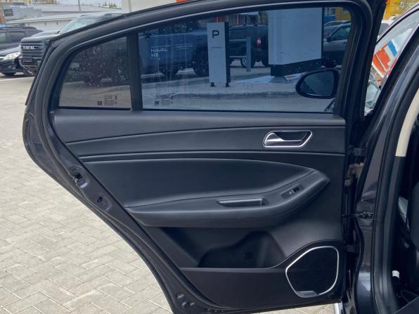 Omoda S5 с пробегом 2023 года, цена 1 390 000 рублей, 44491 км, седан, Автокод Объявления