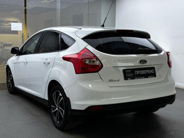 Ford Focus III с пробегом 2012 года, цена 955 000 рублей, 131975 км, хэтчбек, Автокод Объявления