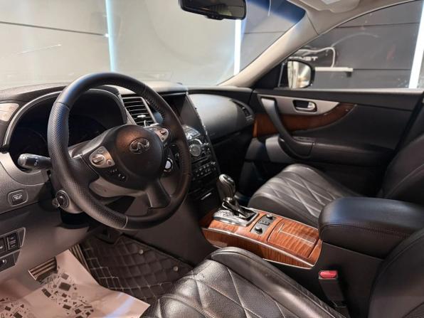Infiniti FX II (S51) с пробегом 2011 года, цена 1 780 000 рублей, 219000 км, внедорожник, Автокод Объявления