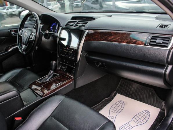 Toyota Camry VII (XV50) Рестайлинг с пробегом 2016 года, цена 1 820 000 рублей, 206754 км, седан, Автокод Объявления