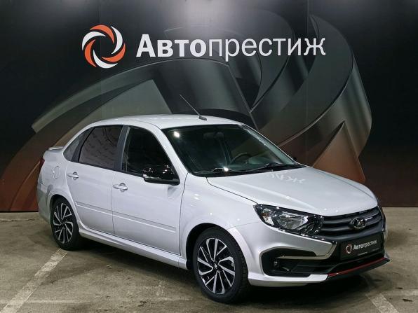Lada (ВАЗ) Granta I Рестайлинг с пробегом 2025 года, цена 1 285 000 рублей, 11000 км, седан, Автокод Объявления