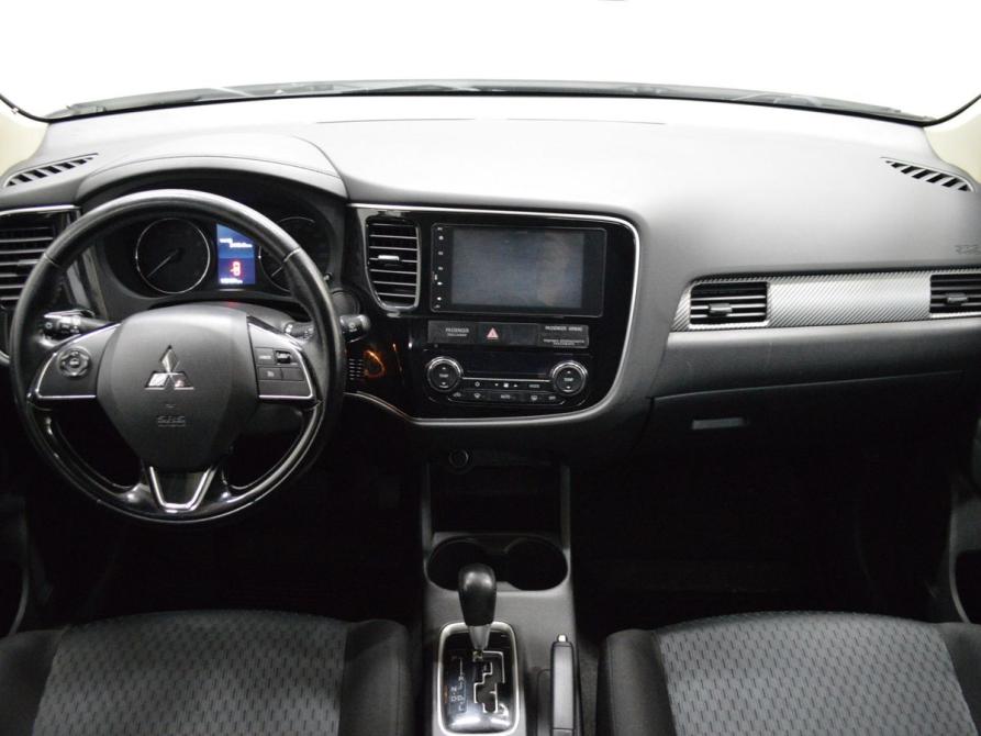 Mitsubishi Outlander III Рестайлинг 2 Санкт-Петербург  - изображение 14