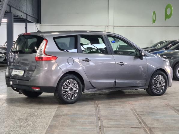 Renault Scenic III Рестайлинг 2 с пробегом 2014 года, цена 759 000 рублей, 199737 км, компактвэн, Автокод Объявления