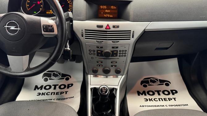 Opel Astra H Рестайлинг с пробегом 2011 года, цена 485 000 рублей, 237272 км, универсал, Автокод Объявления