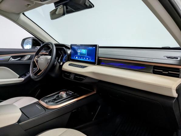 Haval Jolion I Рестайлинг с пробегом 2026 года, цена 2 400 000 рублей, 6819 км, внедорожник, Автокод Объявления