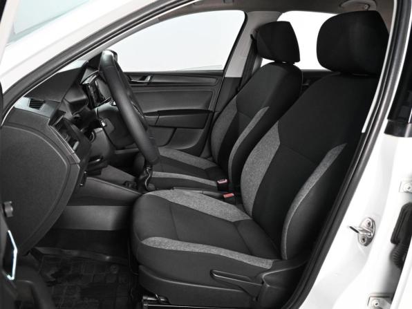 Skoda Rapid II с пробегом 2020 года, цена 1 179 000 рублей, 219115 км, лифтбек, Автокод Объявления
