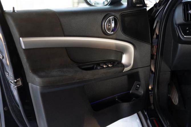 Mini Countryman II с пробегом 2019 года, цена 3 200 000 рублей, 148981 км, внедорожник, Автокод Объявления