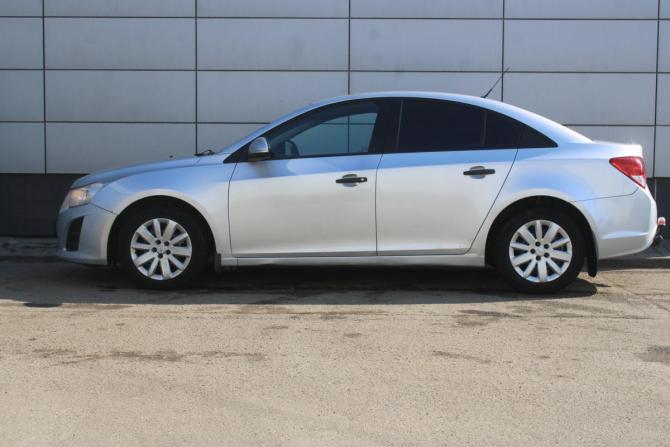 Chevrolet Cruze I Рестайлинг с пробегом 2014 года, цена 595 000 рублей, 247633 км, седан, Автокод Объявления