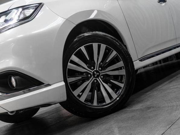 Mitsubishi Outlander III Рестайлинг 3 с пробегом 2022 года, цена 3 829 000 рублей, 374 км, внедорожник, Автокод Объявления