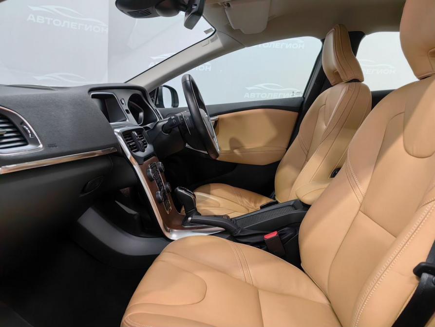 Volvo V40 II Рестайлинг Новосибирск  - изображение 15