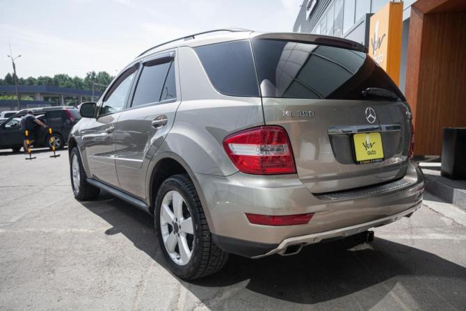 Mercedes-Benz M-Класс II (W164) Рестайлинг с пробегом 2009 года, цена 1 255 000 рублей, 165000 км, внедорожник, Автокод Объявления